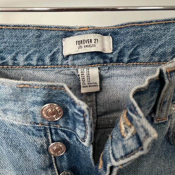 Ripped mom jeans from Forever 21! - Picture 2 of 3